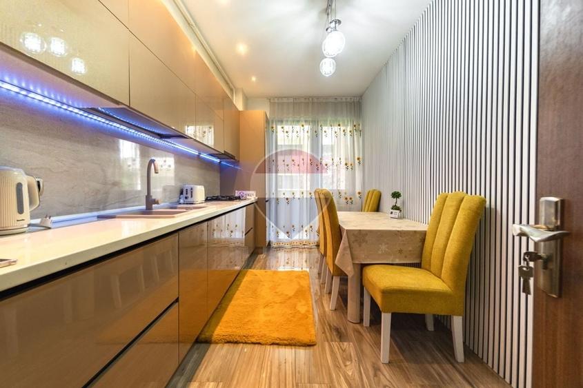Apartament cu 2 camere decomandat, mobilat în Tractorul