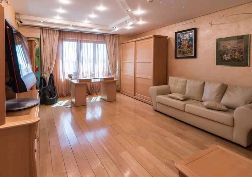 Penthouse cu 6 camere, mobilat în Herăstrău
