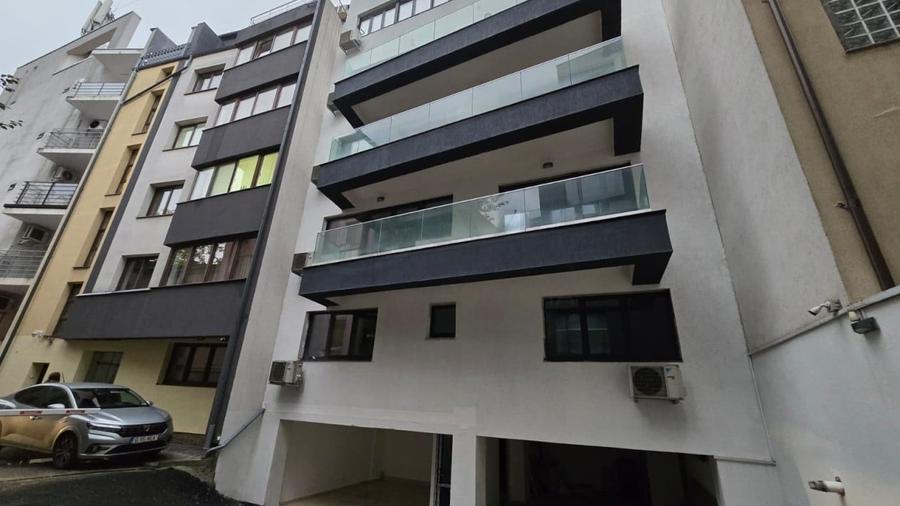 Spațiu comercial, de 705 mp, în Dorobanți