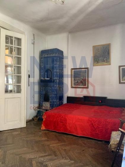 Apartament cu 2 camere semidecomandat, mobilat în Armeneasca