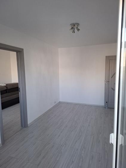Vand apartament 3 camere -Tomis Nord aleea Umbrei - 1