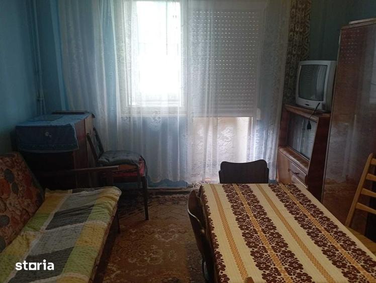 Apartament cu 2 camere decomandat în Bejan