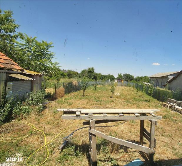 Casa noua la gri - Gostinari - 3 camere - 110mp - 700mp teren - - 2