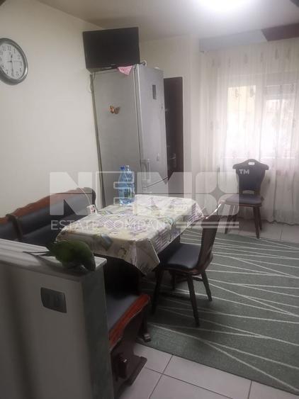 Apartament 3 camere de vânzare | Burdujeni, Suceava | Preț: 90.000 € - 5