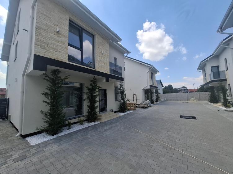 Casă individuală cu 4 camere cu Canalizare în Bragadiru
