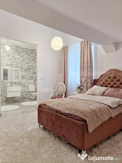 Apartament cu 4 camere semidecomandat în Central
