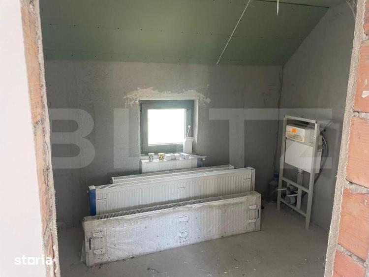 Casa cu 5 camere, 320.47 mp, zona Boldut - 16