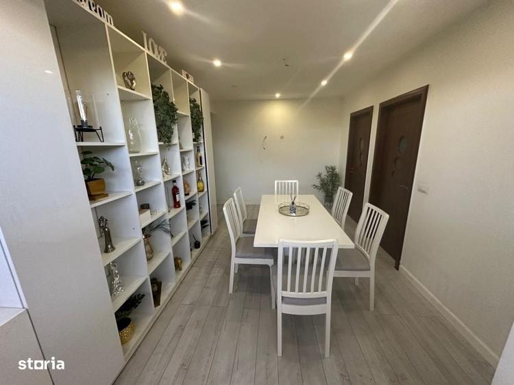 Apartament cu 3 camere decomandat, mobilat în Rovine