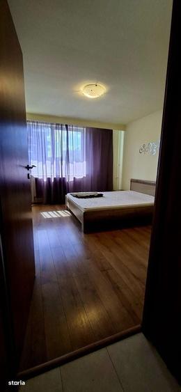 Apartament cu 3 camere decomandat în Ultracentral