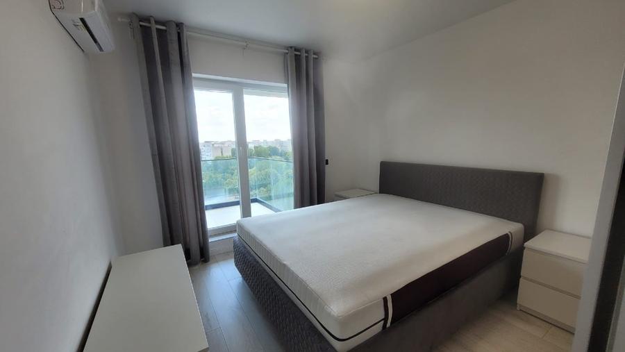Apartament cu 2 camere semidecomandat, mobilat în Berceni