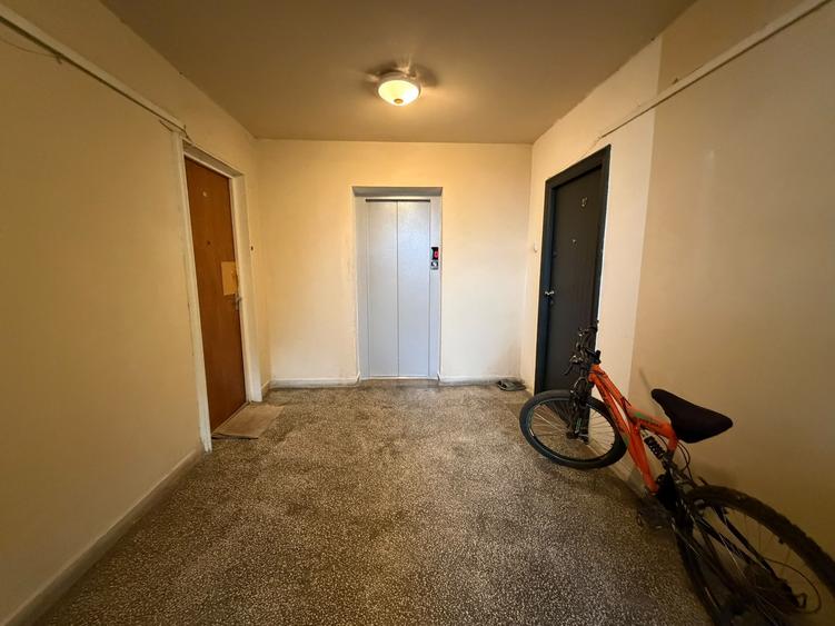 Apartament cu 2 camere semidecomandat în Titan