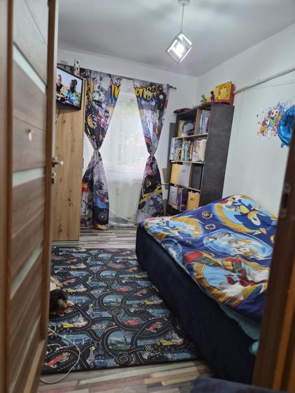 Apartament cu 3 camere decomandat în Nord
