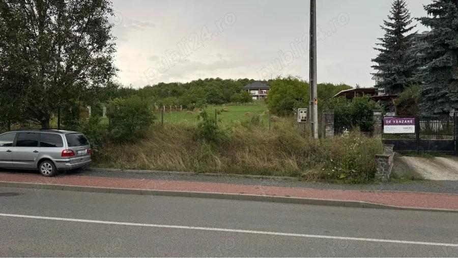 Teren de 2000 mp, în Central