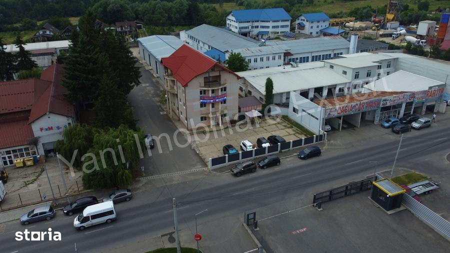 Spațiu comercial, de 630 mp, în Central