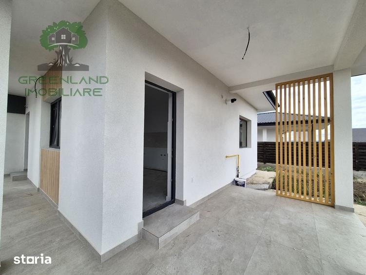 Casă cu 4 camere cu Teren 432 Mp în Miroslava