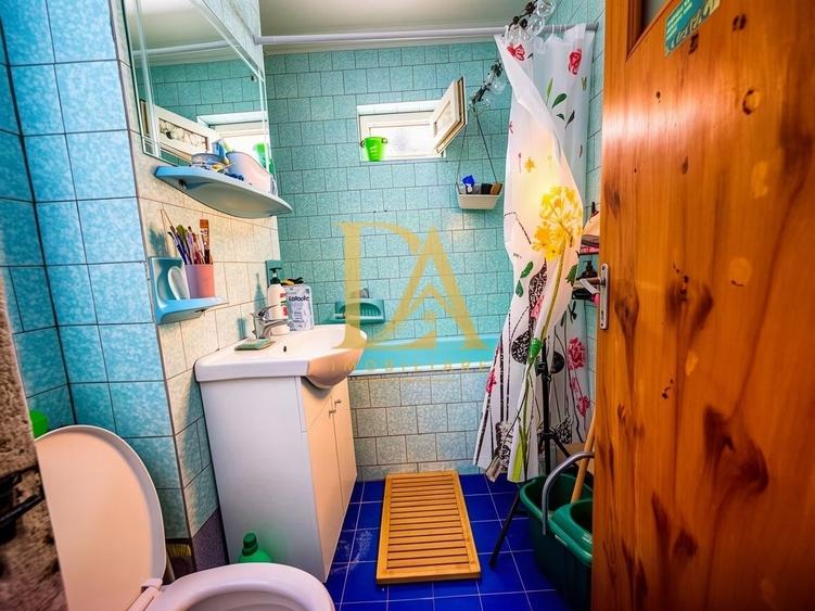 Apartament cu 3 camere decomandat în Titulescu