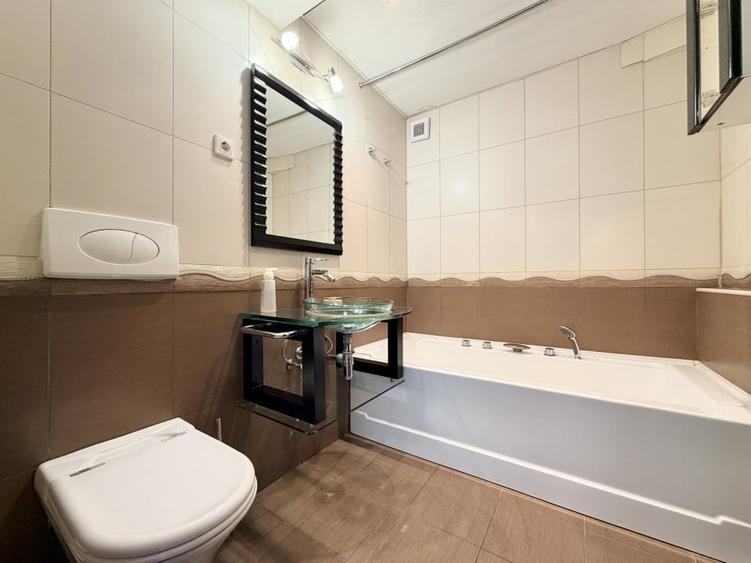Apartament cu 2 camere semidecomandat, mobilat în Plopilor