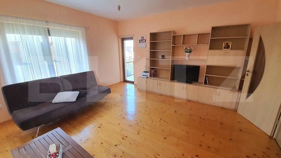 Apartament cu 3 camere decomandat, mobilat în Giroc