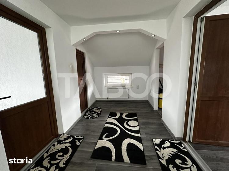 Casa individuala cu piscina de vanzare formata din 2 apartamente - 5