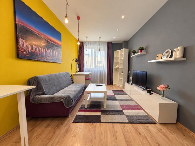 Apartament cu 2 camere semidecomandat, mobilat în Vitan