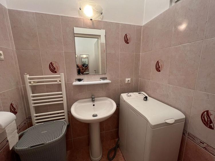 Apartament de inchiriat-2 camere,cu bai proprii,centrul orasului - 6