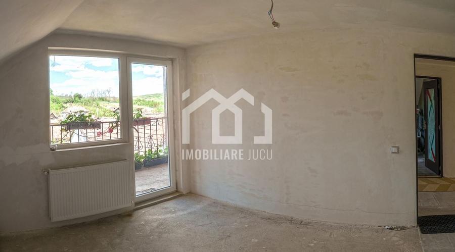 Casă individuală cu 5 camere cu Canalizare în Vișea