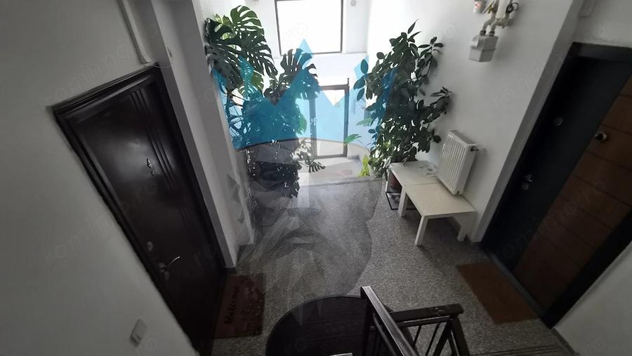 Garsonieră decomandată, mobilată în Jiului