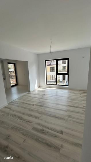 Apartament cu 3 camere în Păulești