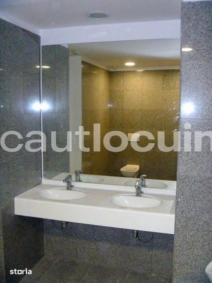 Spațiu comercial, de 200 mp, în Dămăroaia