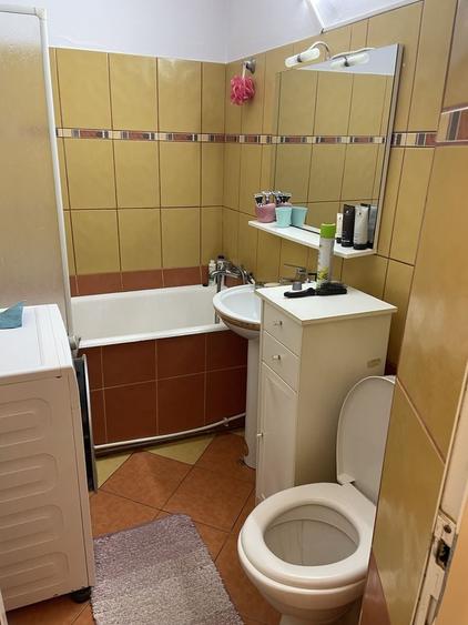 Apartament cu 2 camere decomandat în Sud