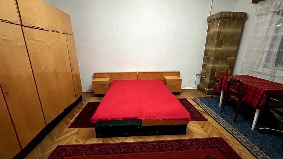 Garsonieră decomandată în Gruia