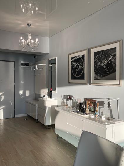 Statiunea Mamaia--Centru, apartament deosebit cu vedere frontala spre lac - 4