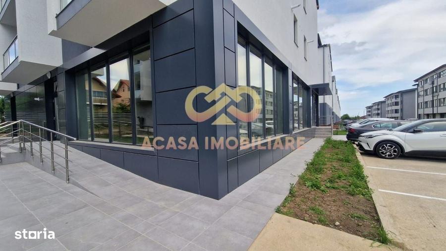 Spațiu comercial, de 261 mp, în Miroslava