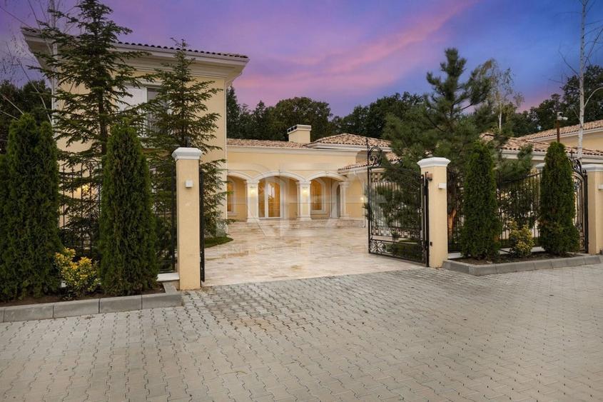 Casă individuală cu 6 camere cu Piscina în Tunari