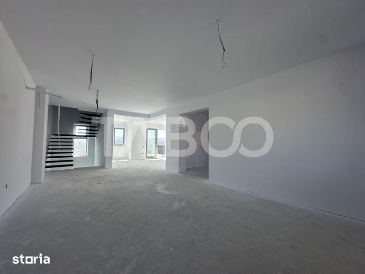 Casă cu 5 camere cu Teren 360 Mp în Dâmbul Rotund