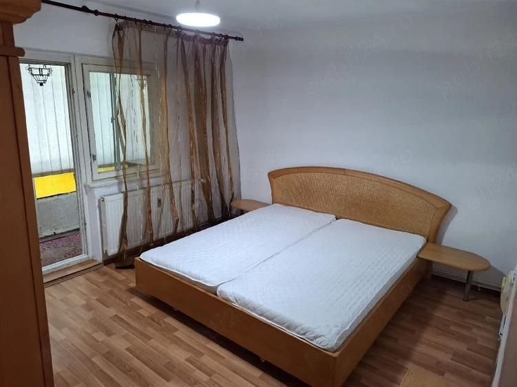 Apartament cu 2 camere semidecomandat în Traian