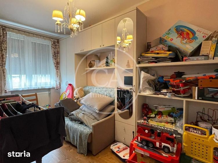 Apartament cu 3 camere decomandat în Decebal