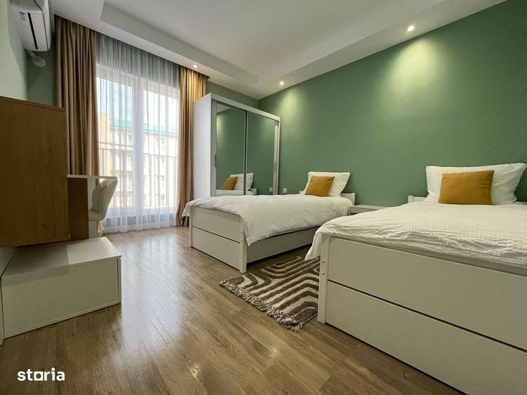 Apartament cu 4 camere decomandat în Pipera