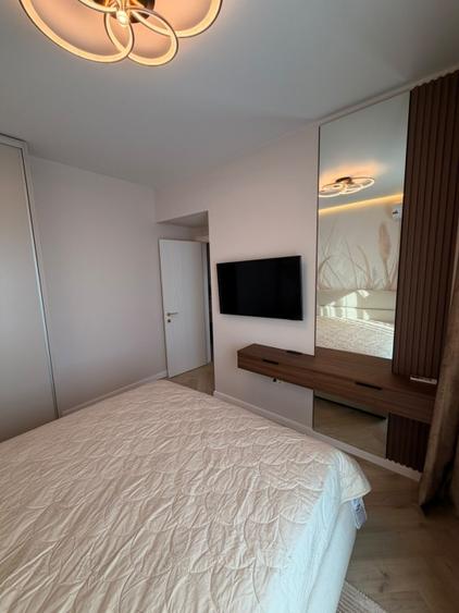 Apartament cu 2 camere decomandat, mobilat în Tomis Nord