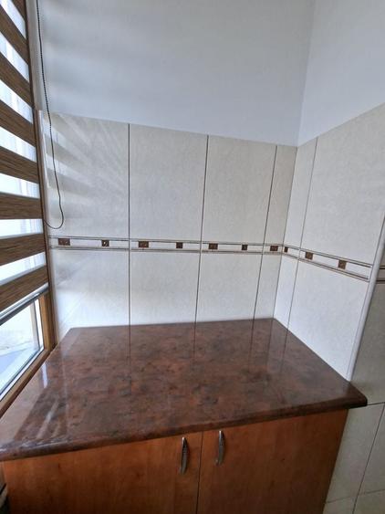 Apartament cu 2 camere semidecomandat, mobilat în Semicentral