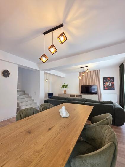 Duplex cu 4 camere cu Canalizare în Berceni