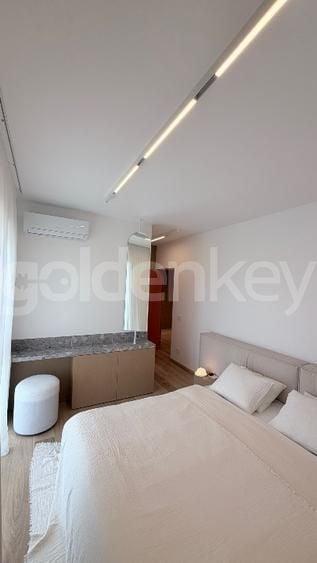 Apartament cu 3 camere decomandat, mobilat în Barbu Văcărescu