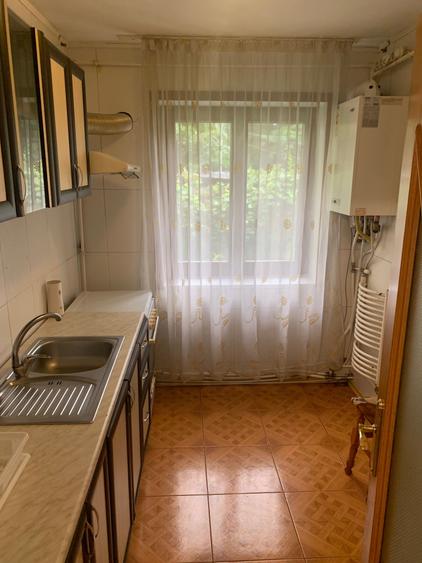 Apartament cu 2 camere decomandat în Narcisa