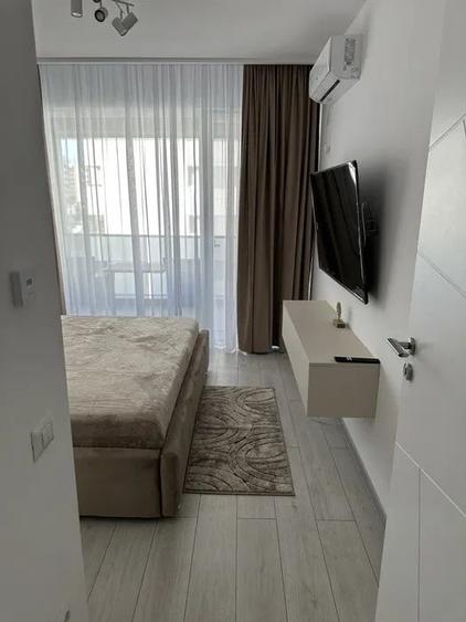 Apartament cu 2 camere semidecomandat, mobilat în Berceni