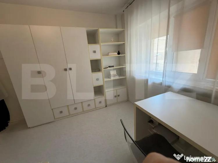 Apartament cu 4 camere decomandat în Ultracentral