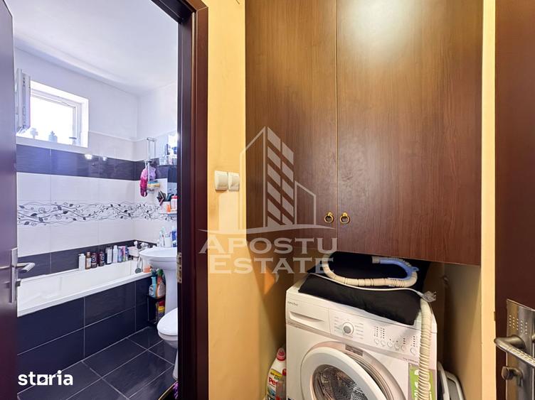 Apartament cu 2 camere semidecomandat, mobilat în Nord