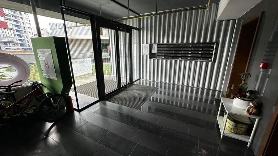Penthouse cu 5 camere decomandat în Faleza Nord