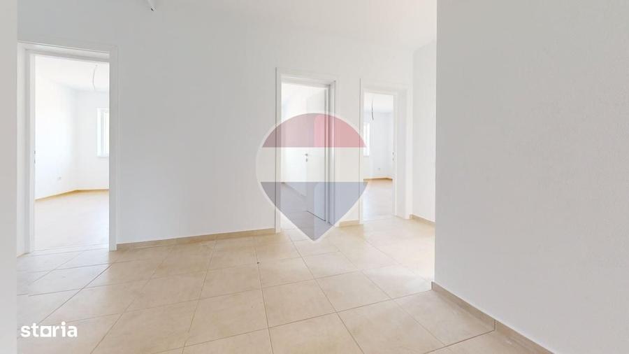 Apartament cu 3 camere în Sânpetru