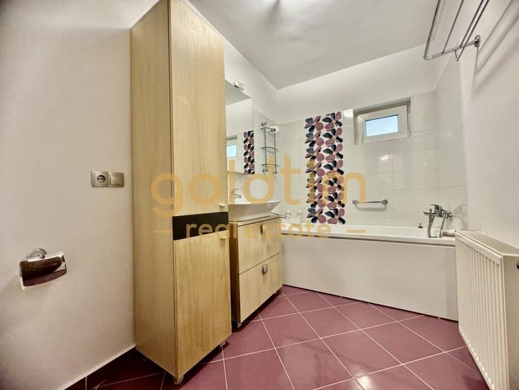 Apartament cu 3 camere semidecomandat, mobilat în Băneasa