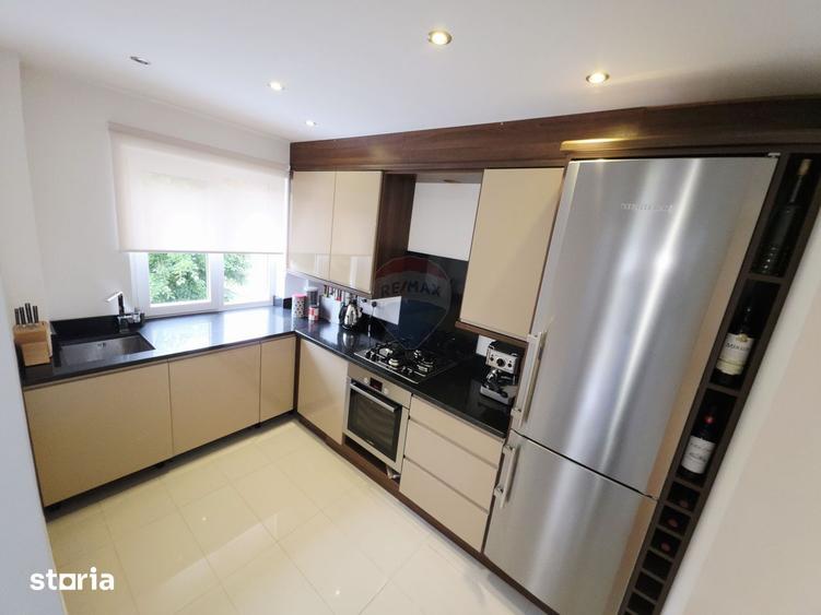 Apartament cu 2 camere, mobilat în Precista